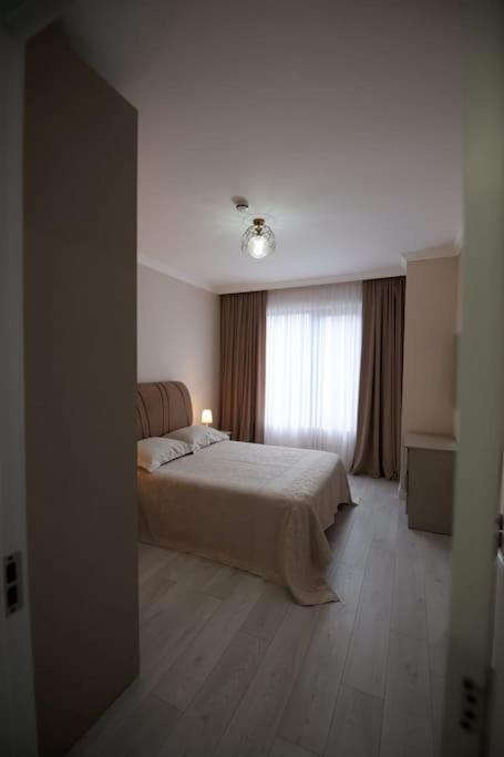 Persona Rooms Zugdidi Dış mekan fotoğraf